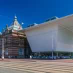 1 A Stedelijk Museum view of the original building A W Weissman 1895 and new building designed by Benthem Crouwel Architects Photo John Lewis Marshall original