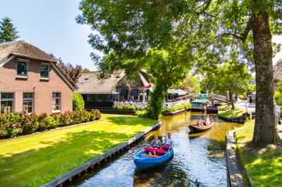 Giethoorn Tour