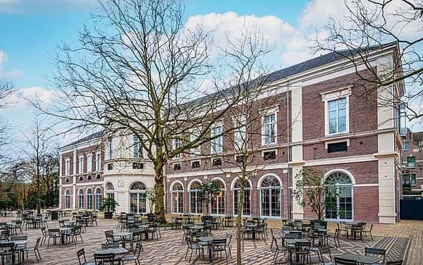 ARTIS-Groote Museum – Asking the big questions