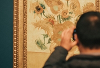 Van Gogh Museum gallery image 3 sunflowers