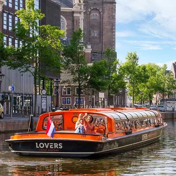 1 hour Amsterdam Canal Cruise