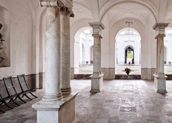 Skokloster gallery image hallway 1pypw3vz